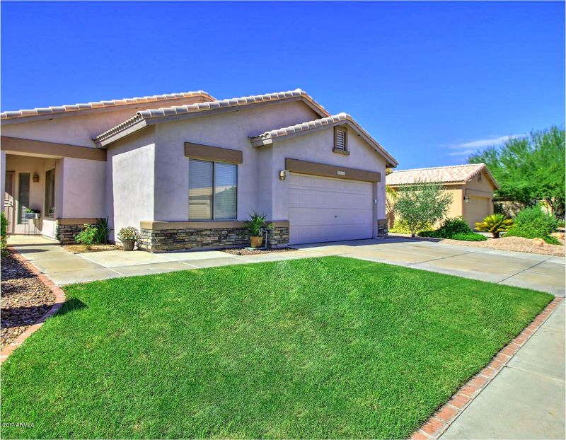 6609 W Honeysuckle Dr, Phoenix, AZ 85083