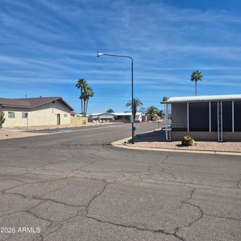661 Hawes Rd #2, Mesa, AZ 85208