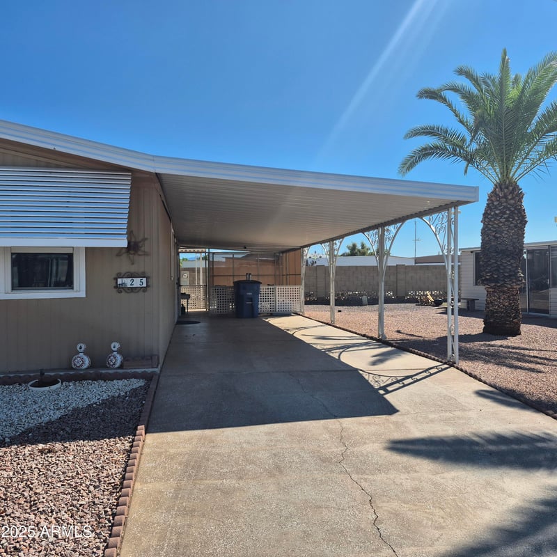 661 Hawes Rd #25, Mesa, AZ 85208