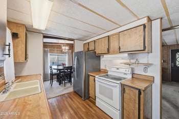 661 Hawes Rd #55, Mesa, AZ 85208