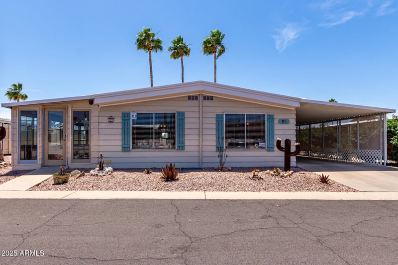 661 Hawes Rd #81, Mesa, AZ 85208