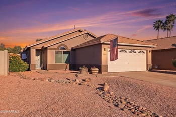 661 Joshua Tree Ln, Gilbert, AZ 85234