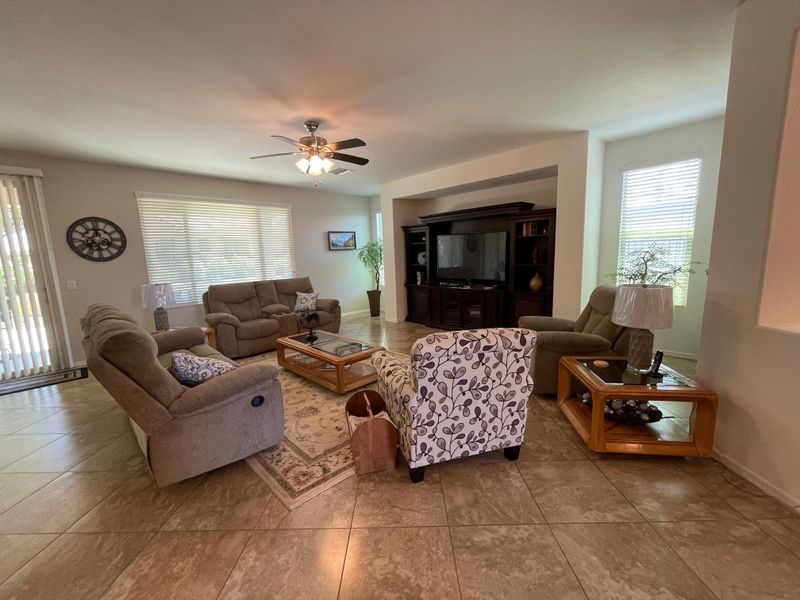 661 S 226th Dr, Buckeye, AZ 85326