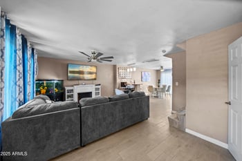 6610 43rd Ave, Glendale, AZ 85301