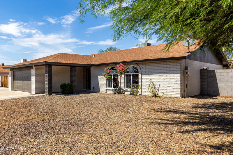 6610 Christy Dr, Glendale, AZ 85304