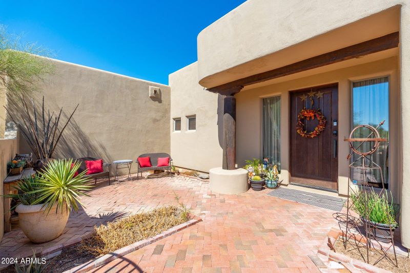 6610 E Barwick Dr, Cave Creek, AZ 85331