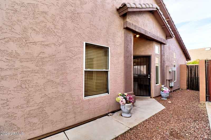 6610 University Dr #111, Mesa, AZ 85205