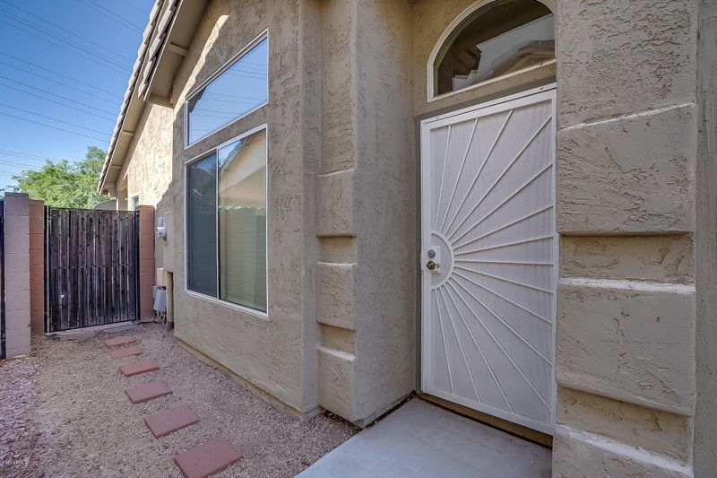 6610 E University Dr #16, Mesa, AZ 85205