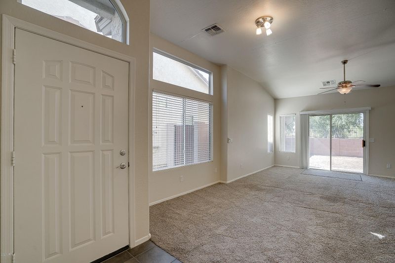 6610 E University Dr #16, Mesa, AZ 85205