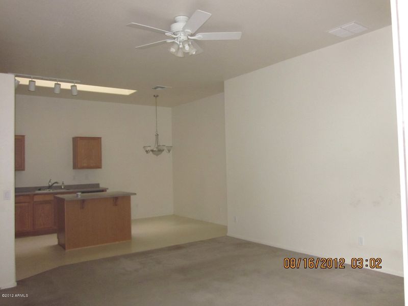6610 E University Dr #17, Mesa, AZ 85205