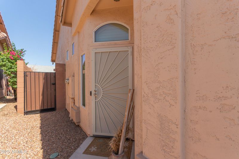 6610 E University Dr #2, Mesa, AZ 85205