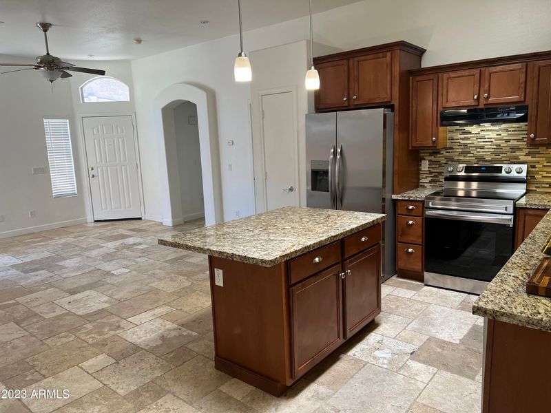 6610 E University Dr #74, Mesa, AZ 85205