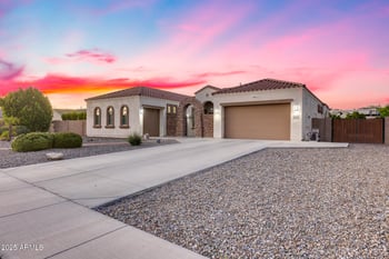 6610 Leiber Pl, Glendale, AZ 85310