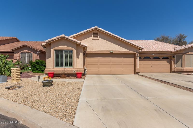 6610 University Dr #2, Mesa, AZ 85205