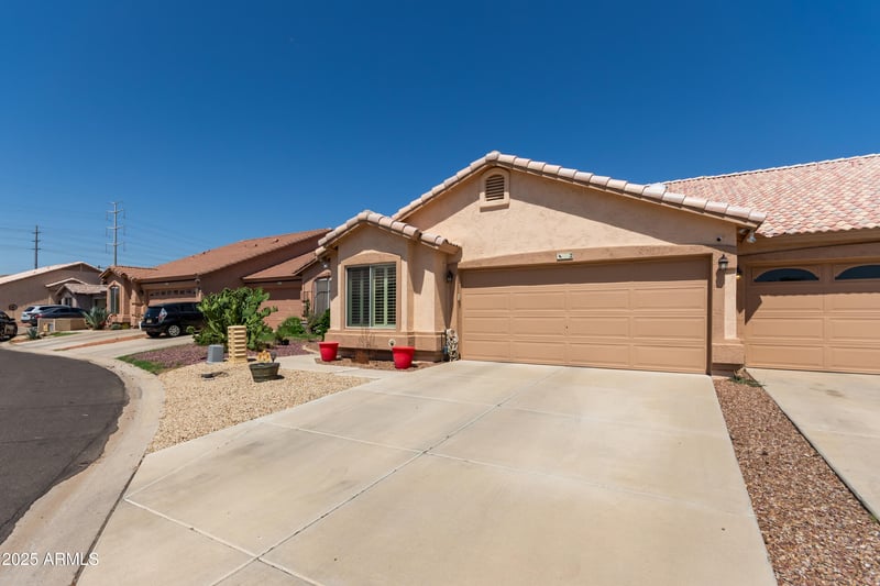 6610 University Dr #2, Mesa, AZ 85205