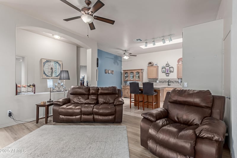 6610 University Dr #2, Mesa, AZ 85205