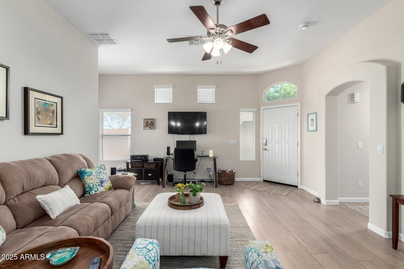 6610 University Dr #35, Mesa, AZ 85205