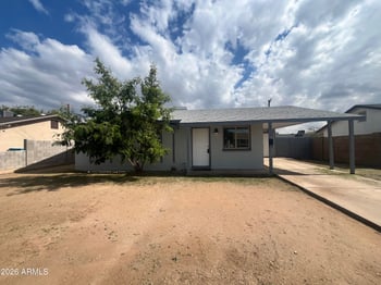 6611 Flower St, Phoenix, AZ 85033