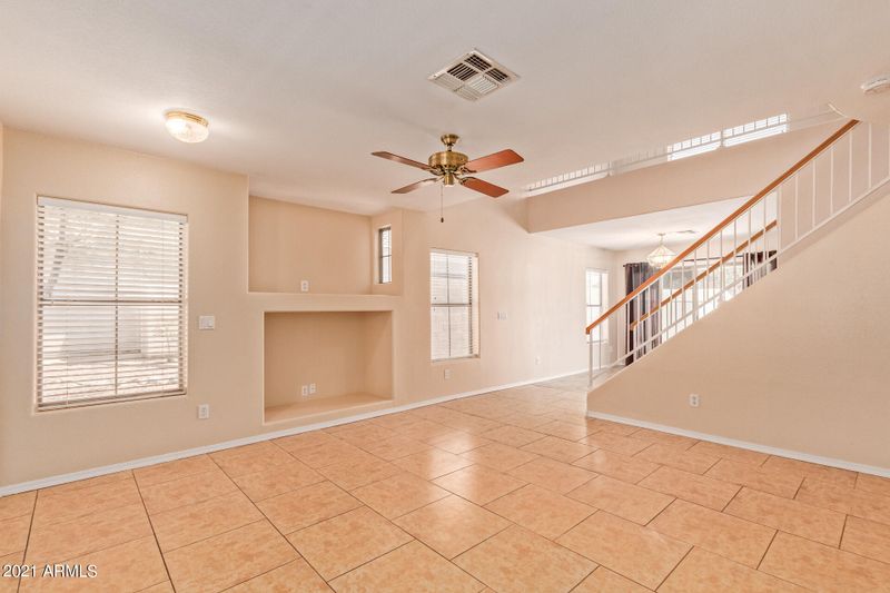 6611 W West Wind Dr, Glendale, AZ 85310