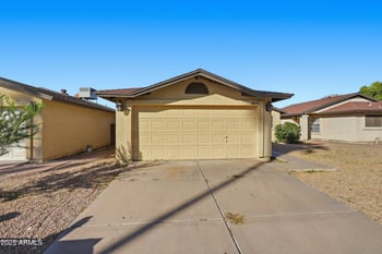 6612 48th Dr, Glendale, AZ 85301