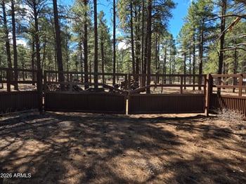 6612 Lynx Ln, Flagstaff, AZ 86004