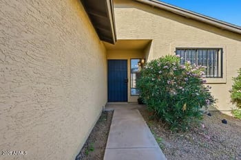 6612 48th Dr, Glendale, AZ 85301
