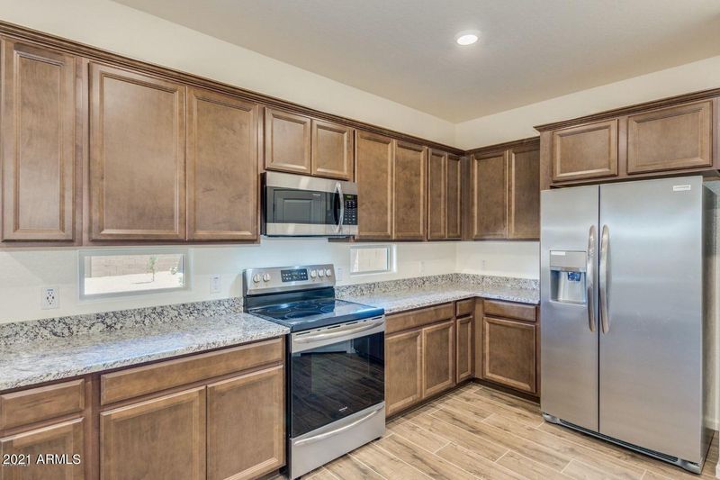 6612 S 4th St, Phoenix, AZ 85042