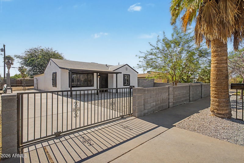 6612 S 5th Ave, Phoenix, AZ 85041