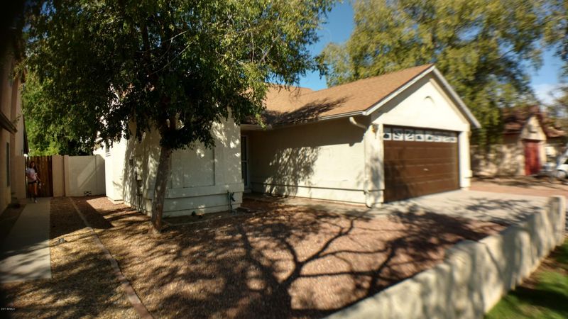 6612 W Brown St, Glendale, AZ 85302