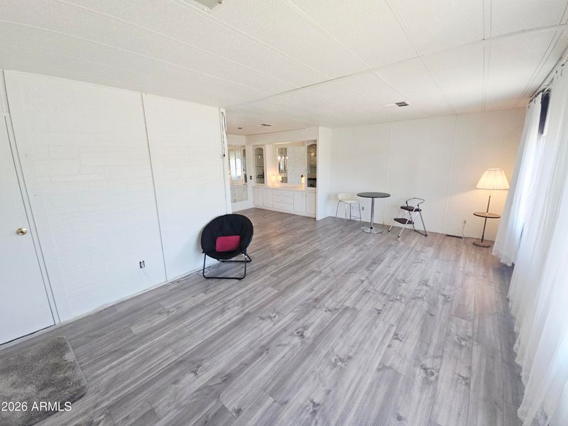 6612 W Hatcher Rd, Glendale, AZ 85302