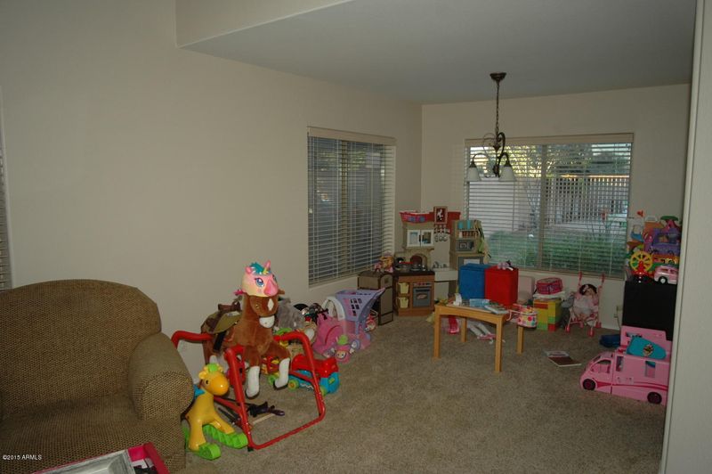 6612 W Saddlehorn Rd, Phoenix, AZ 85083