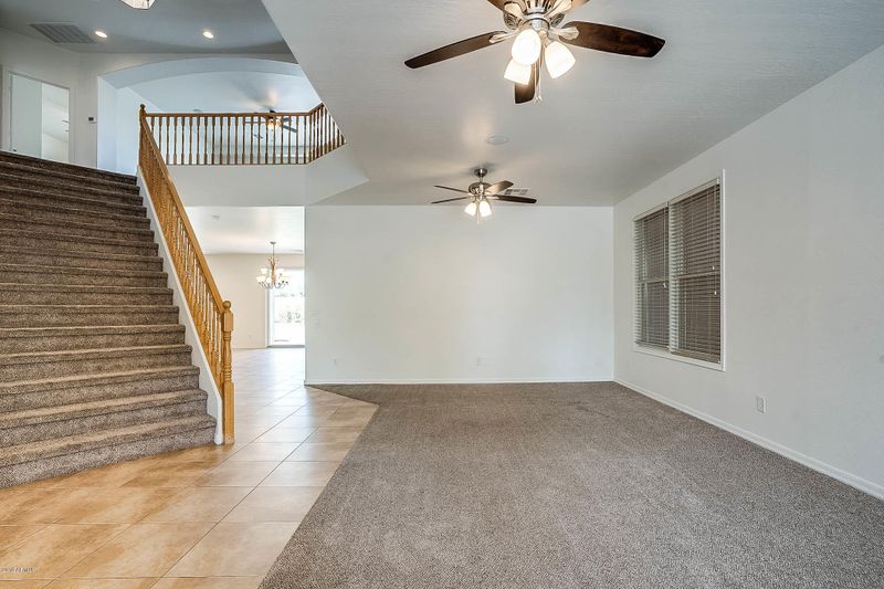 6613 S 40th Ave, Phoenix, AZ 85041
