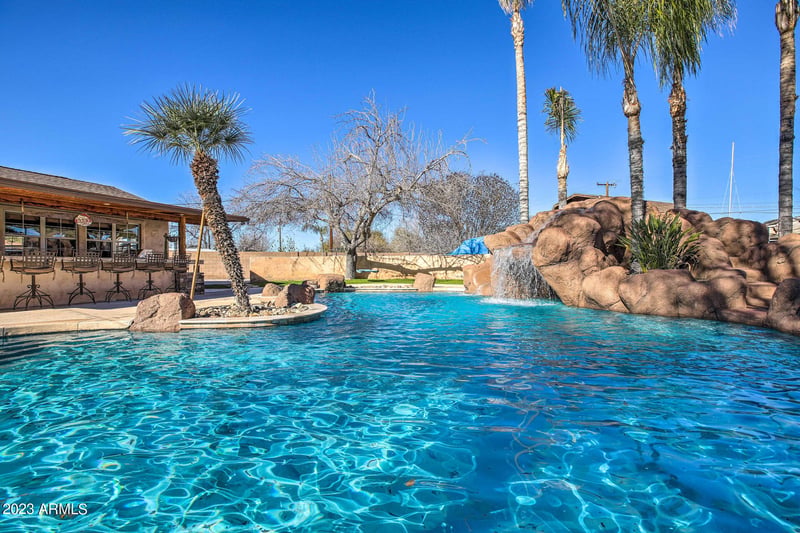 6614 Sweetwater Ave, Glendale, AZ 85304