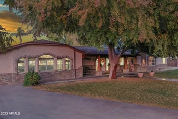 6614 W Sweetwater Ave, Glendale, AZ 85304