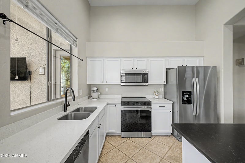 6614 Tether Trl, Phoenix, AZ 85083
