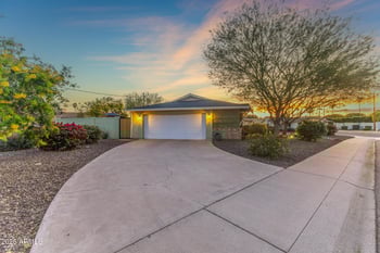 6616 16th Dr, Phoenix, AZ 85015