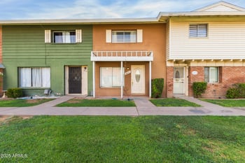 6617 44th Ave, Glendale, AZ 85301