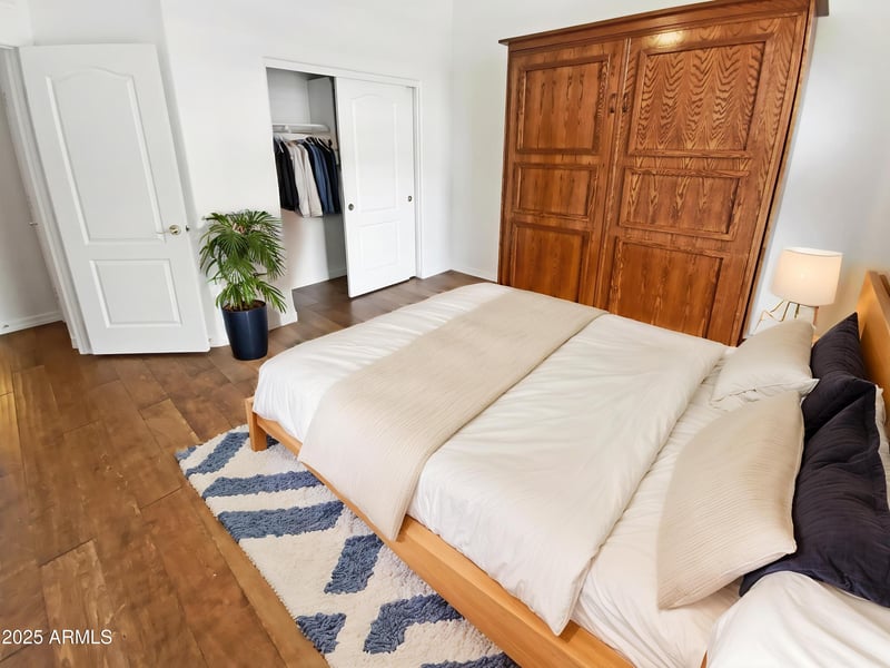 6617 Cavedale Dr, Phoenix, AZ 85083