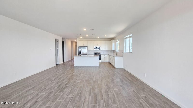 6617 Fiddleneck Way, San Tan Valley, AZ 85143