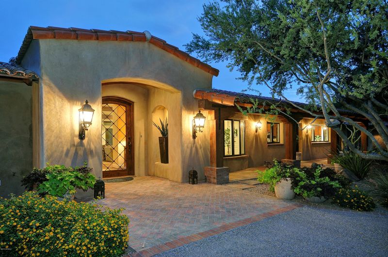 6617 E Kasba Cir, Paradise Valley, AZ 85253
