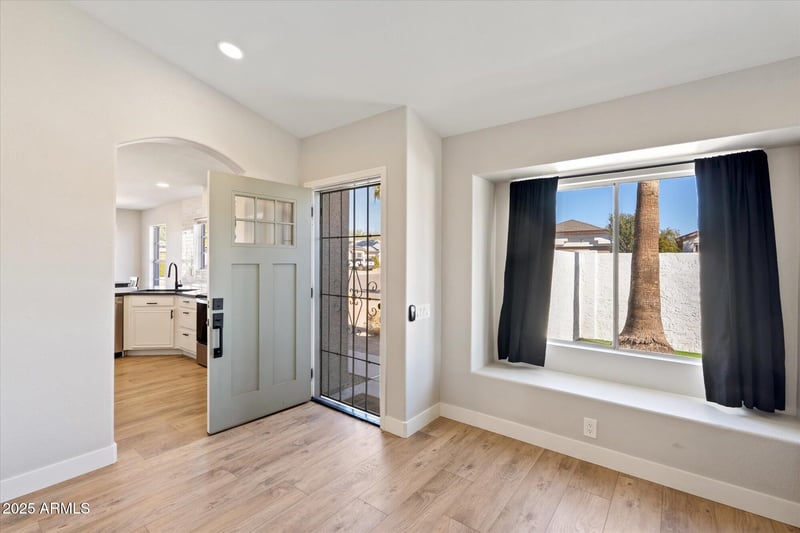 6617 Northridge St, Mesa, AZ 85215