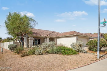 6617 Acapulco Ln, Glendale, AZ 85306