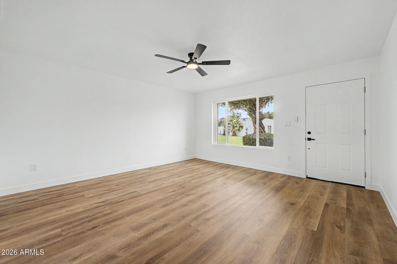 6618 N 46th Ave, Glendale, AZ 85301