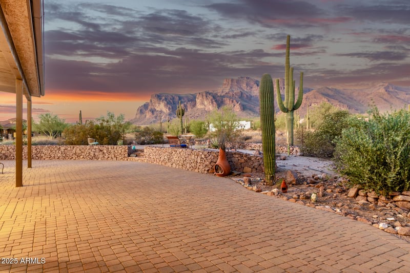 6619 Quail Hideaway Ln, Gold Canyon, AZ 85119