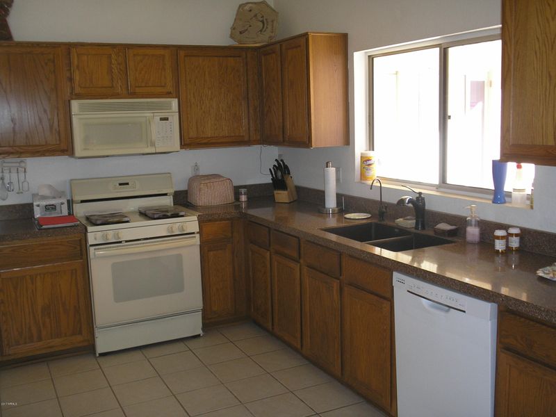 6619 W Caribbean Ln, Glendale, AZ 85306