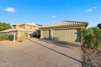 6619 Louise Dr, Glendale, AZ 85310