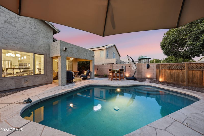 6619 Louise Dr, Glendale, AZ 85310
