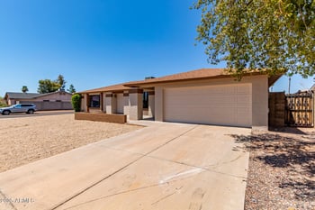 662 Laguna Azul Ave, Mesa, AZ 85210