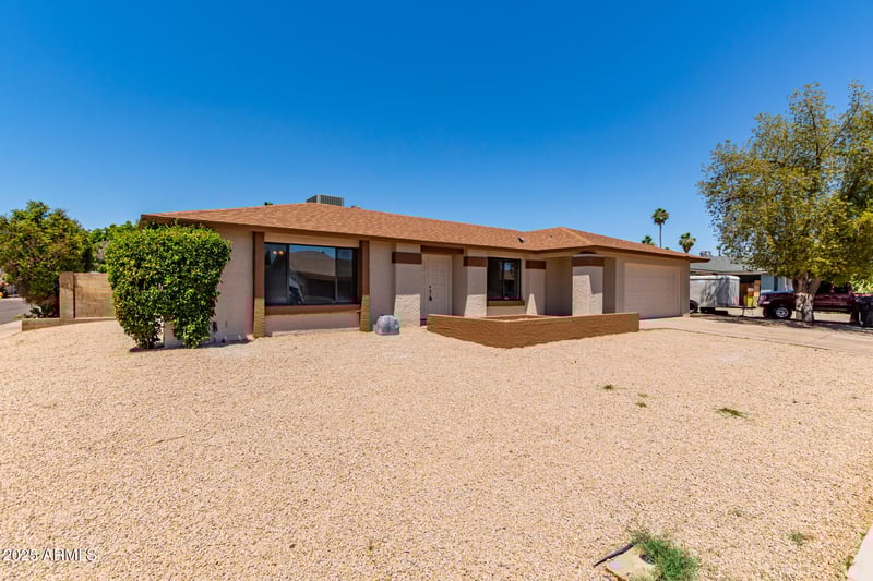 662 Laguna Azul Ave, Mesa, AZ 85210
