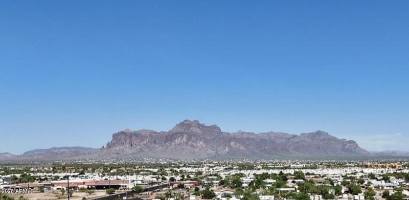 662 N Ironwood Dr, Apache Junction, AZ 85120